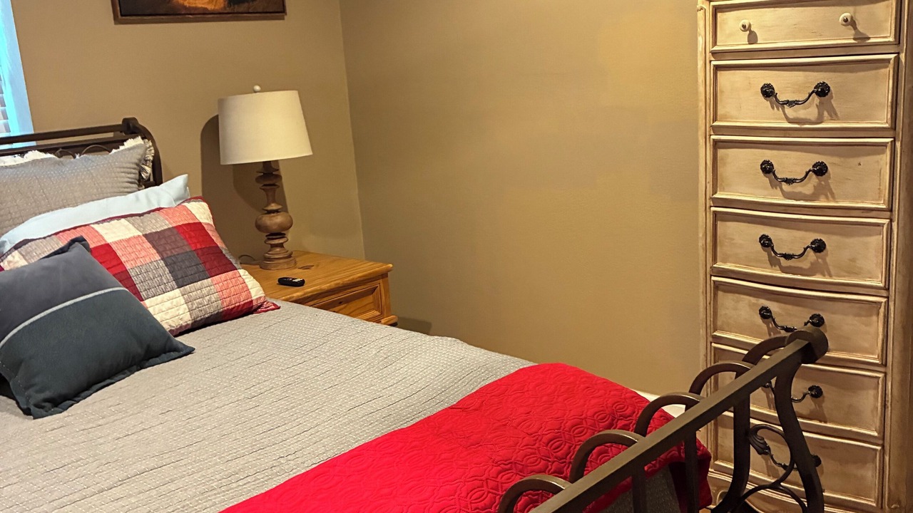 Photo of Bedroom in Shawnee