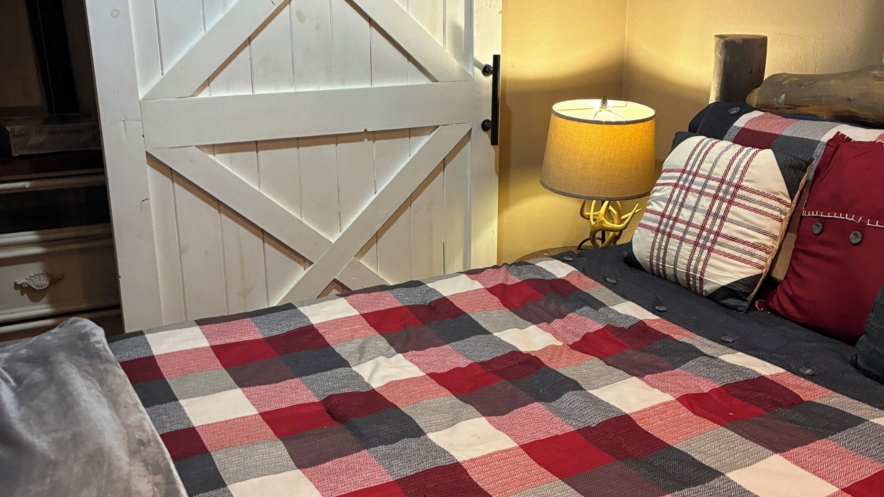 Photo of Bedroom in Shawnee