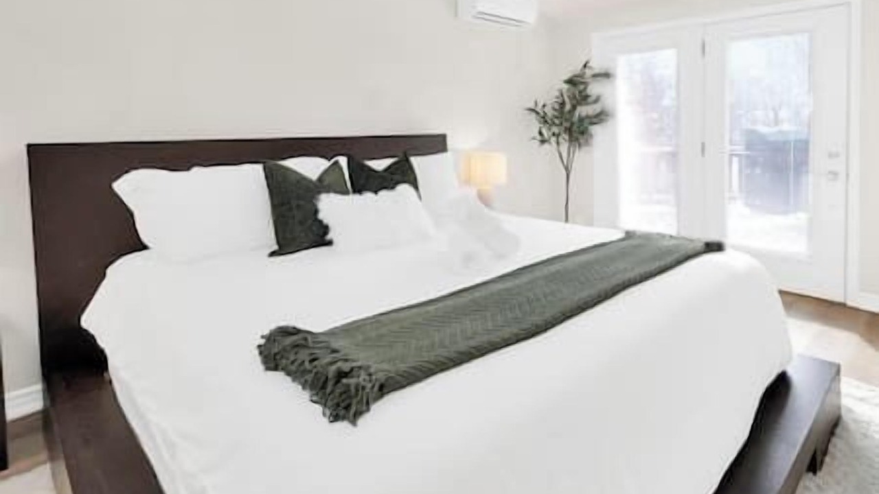 Photo of Bedroom in Roseneath