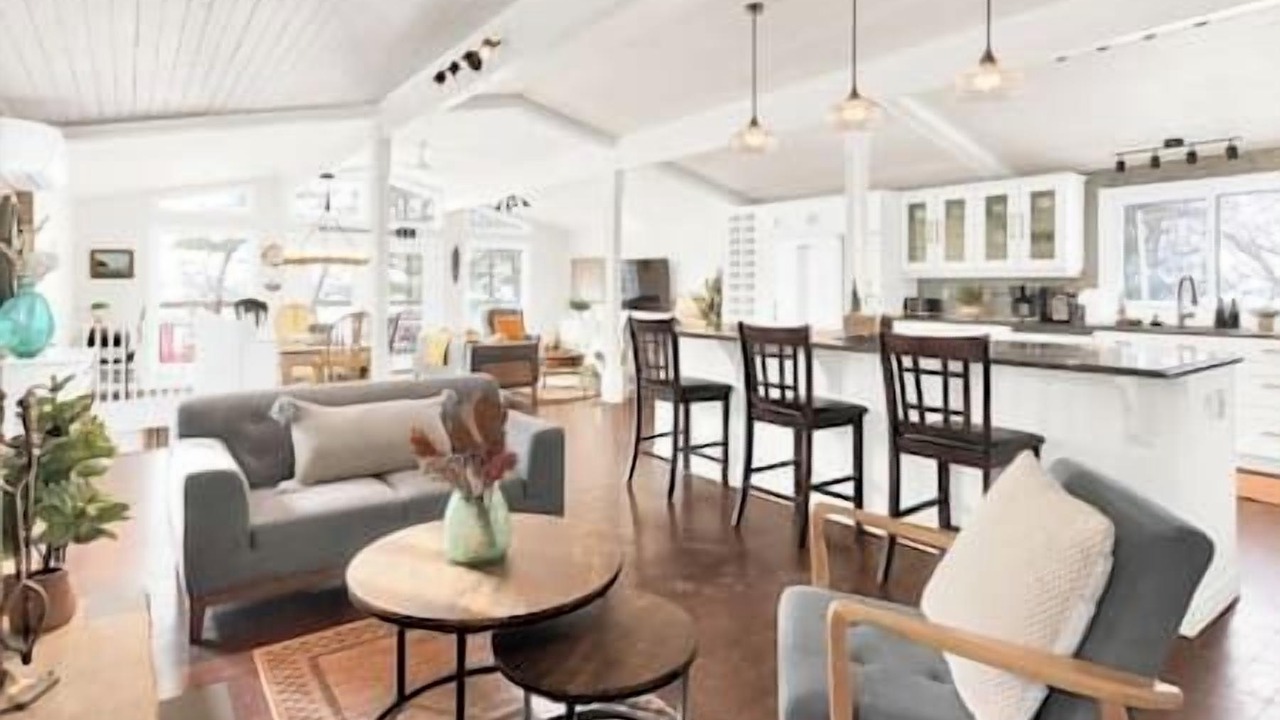 Photo of Livingroom in Roseneath