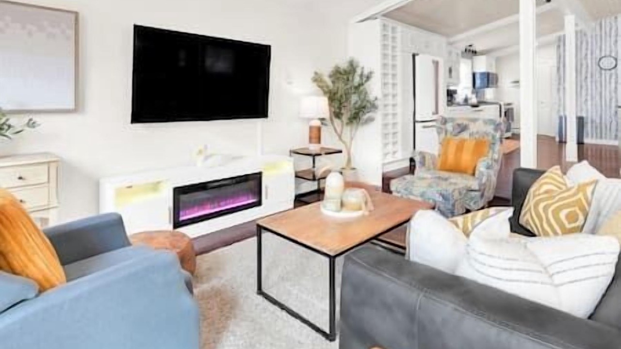 Photo of Livingroom in Roseneath