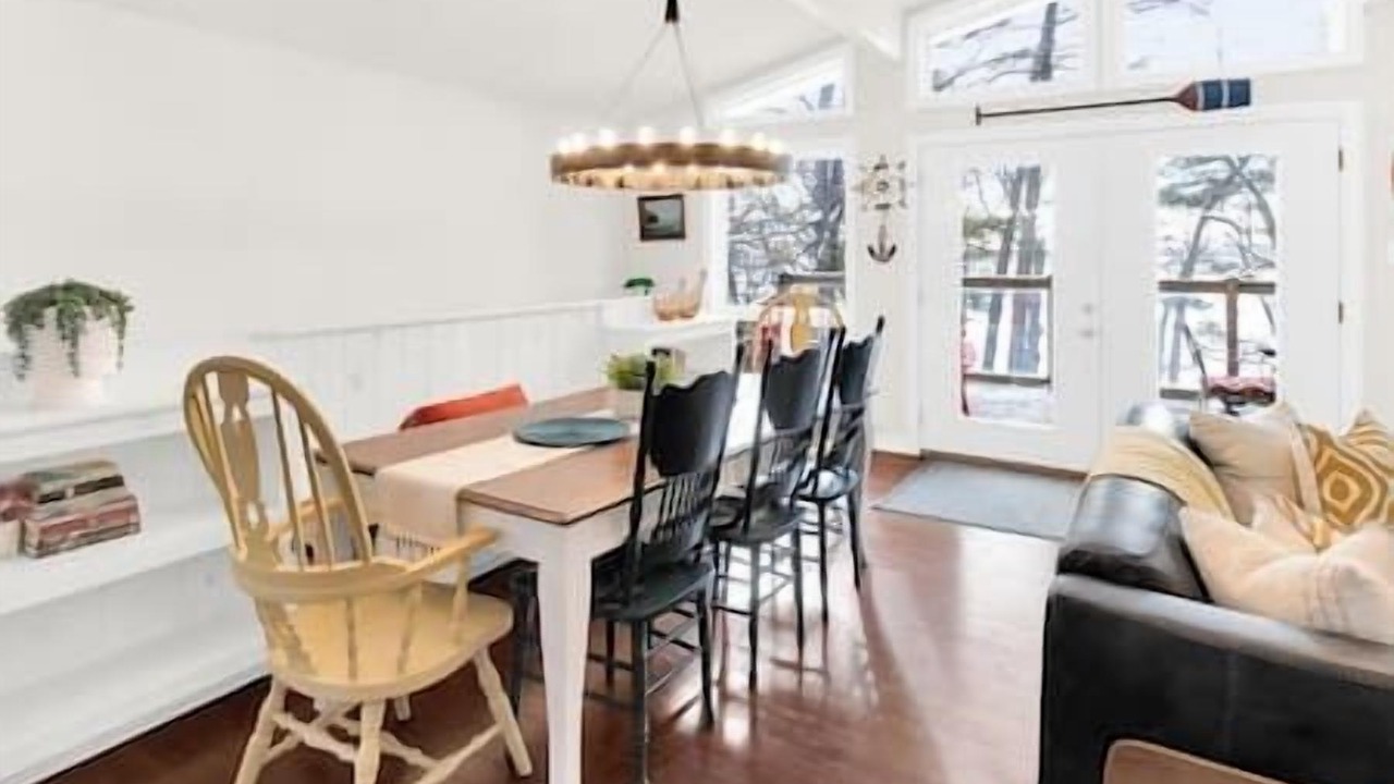 Photo of Livingroom in Roseneath