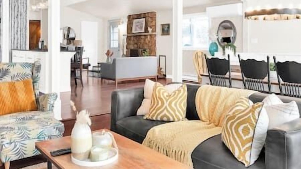 Photo of Livingroom in Roseneath