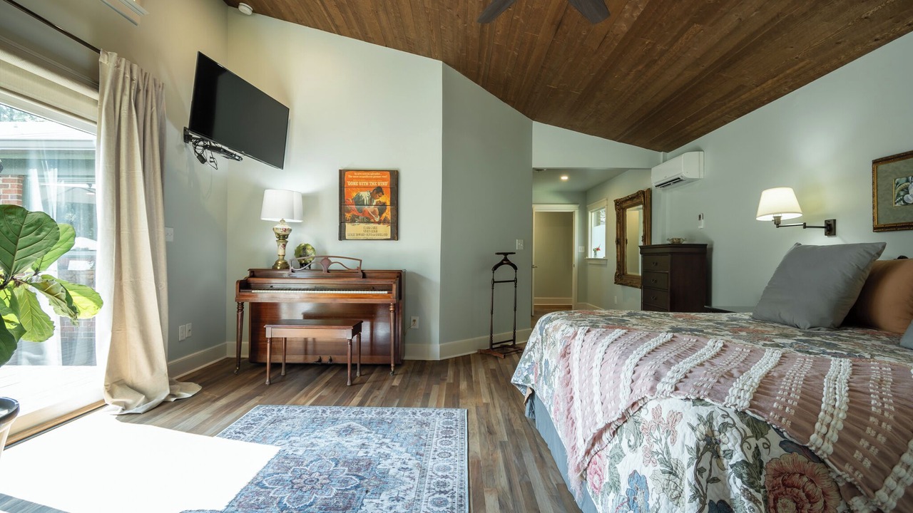 Photo of Bedroom in Athens