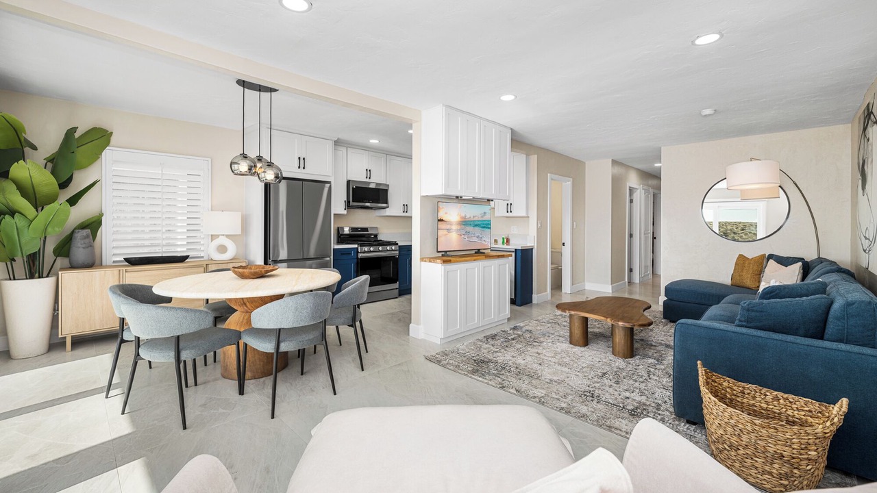 Photo of Livingroom in Old Towne