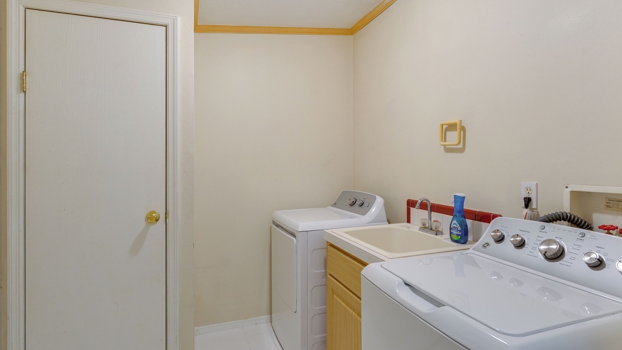 Photo of Bedroom in Perry