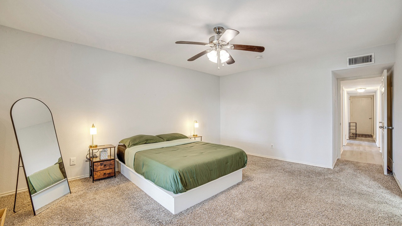 Photo of Bedroom in Northeast Carrollton
