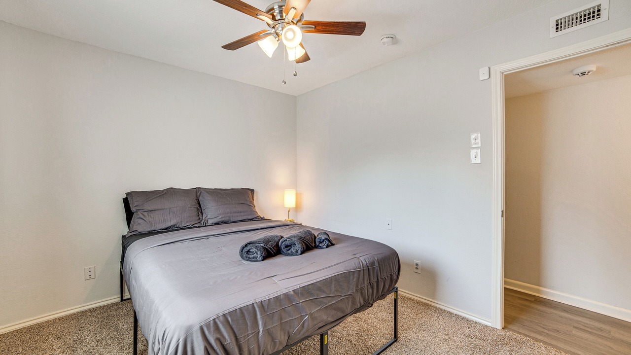 Photo of Bedroom in Northeast Carrollton