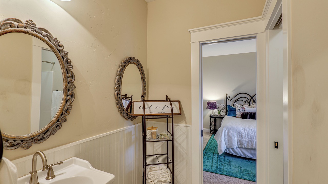 Photo of Bathroom in Roswell