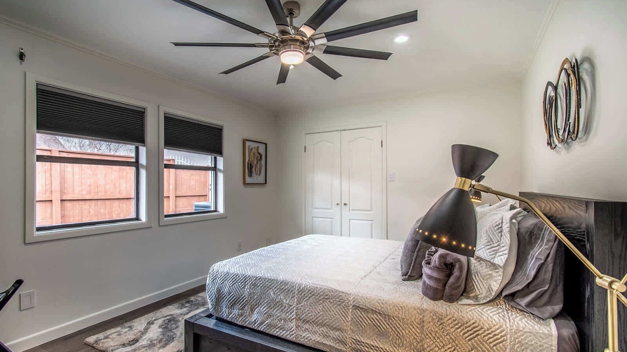 Photo of Bedroom in Bay Area