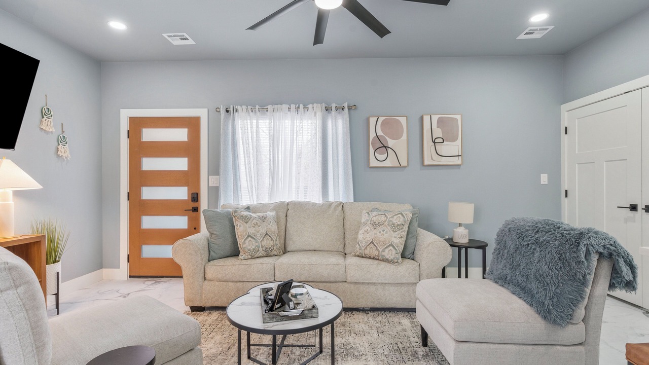 Photo of Livingroom in Tulsa