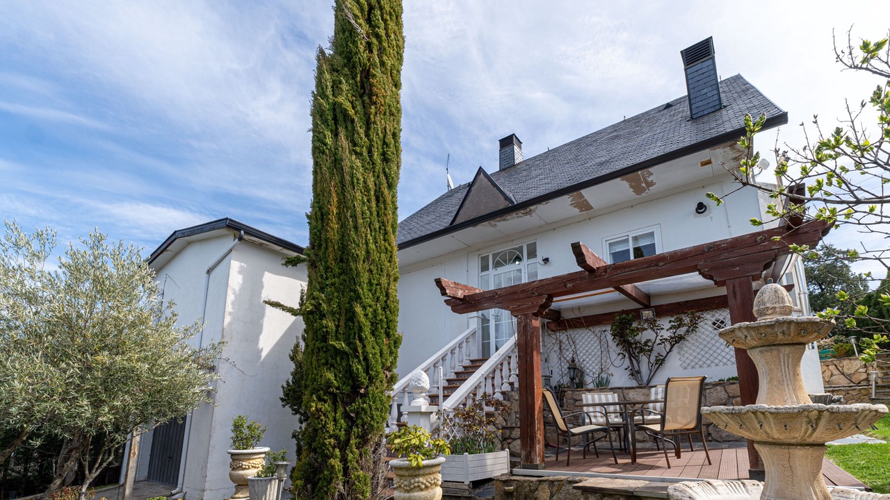 Photo of Outdoor in Los Angeles de San Rafael