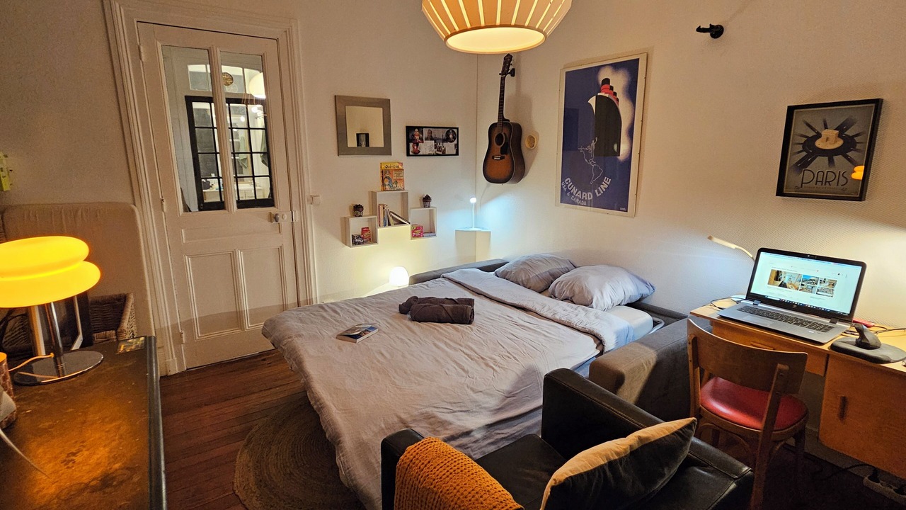 Photo of Bedroom in Anatole France Danton