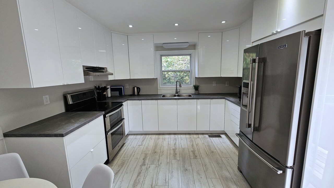 Photo of Kitchen in Inner Harbour