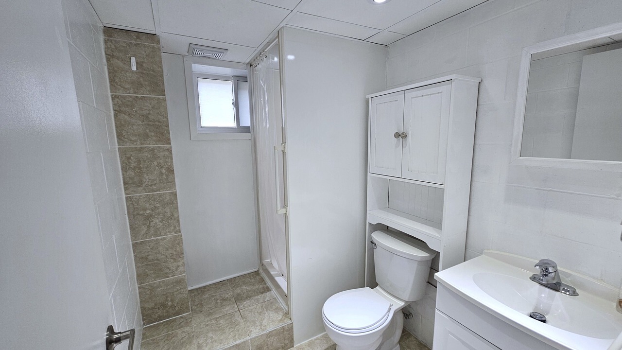 Photo of Bathroom in Inner Harbour