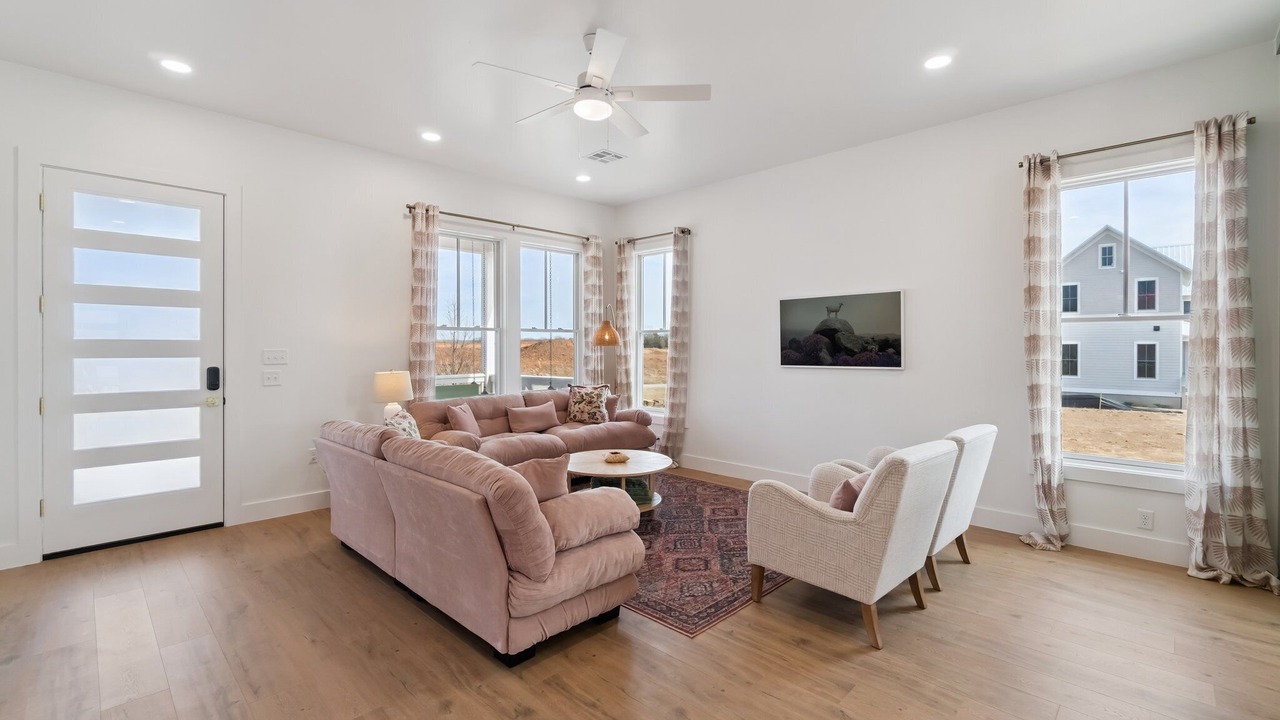 Photo of Livingroom in Eufaula