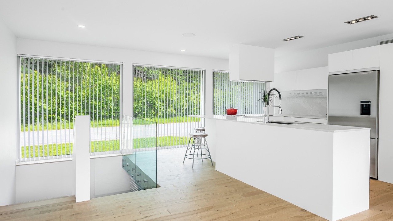 Photo of Kitchen in Stoneham-et-Tewkesbury