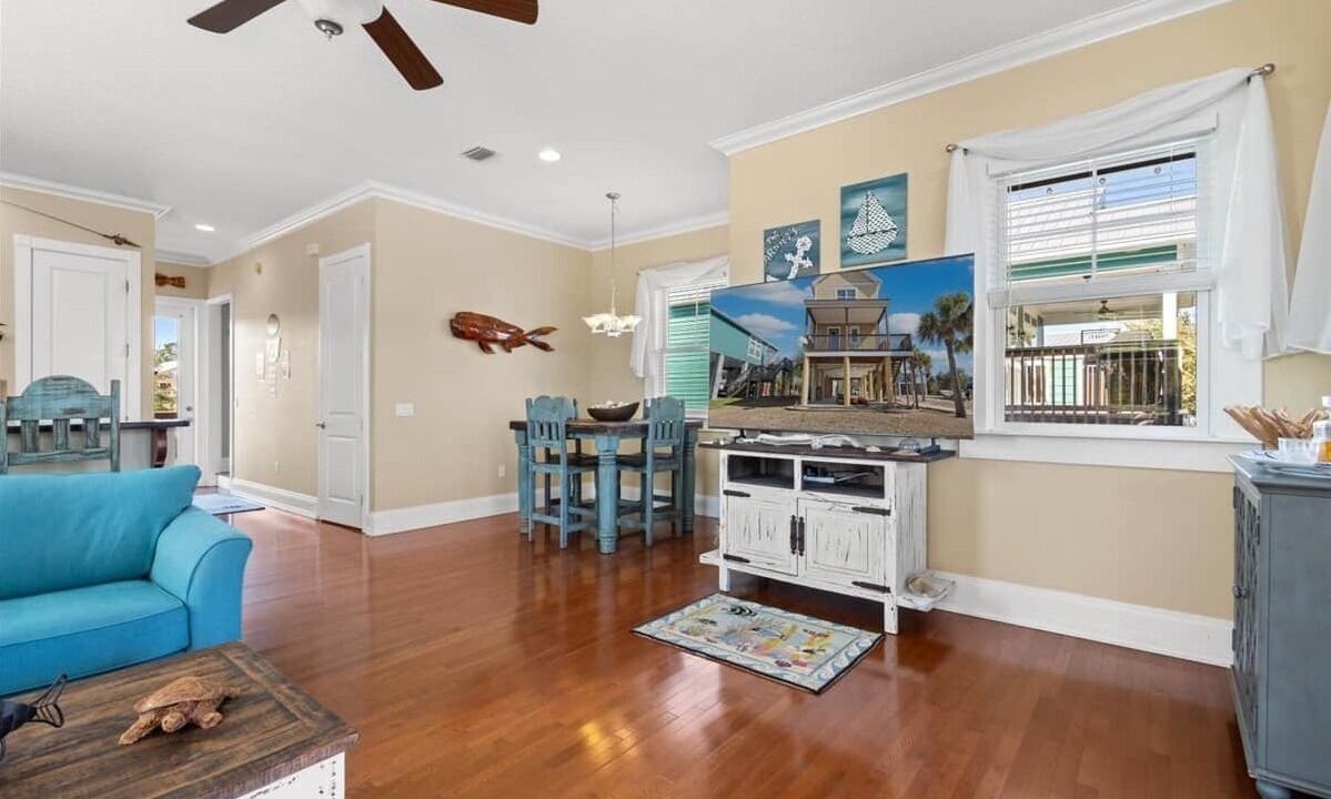 Photo of Livingroom in Steinhatchee