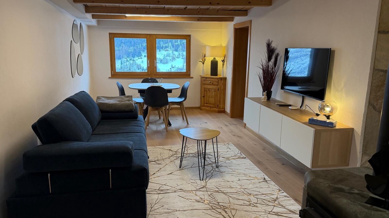 Photo of Livingroom in Heremence
