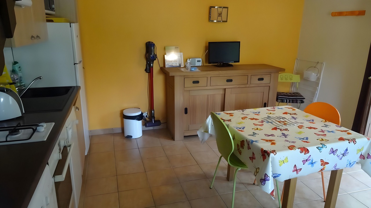 Photo of Kitchen in Salles-Curan