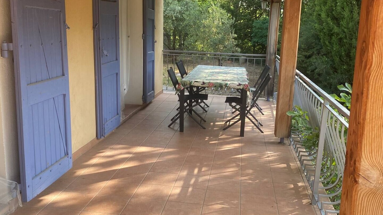 Photo of Outdoor in Mane