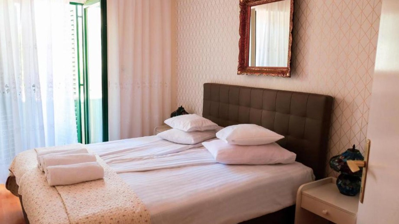 Photo of Bedroom in Kali