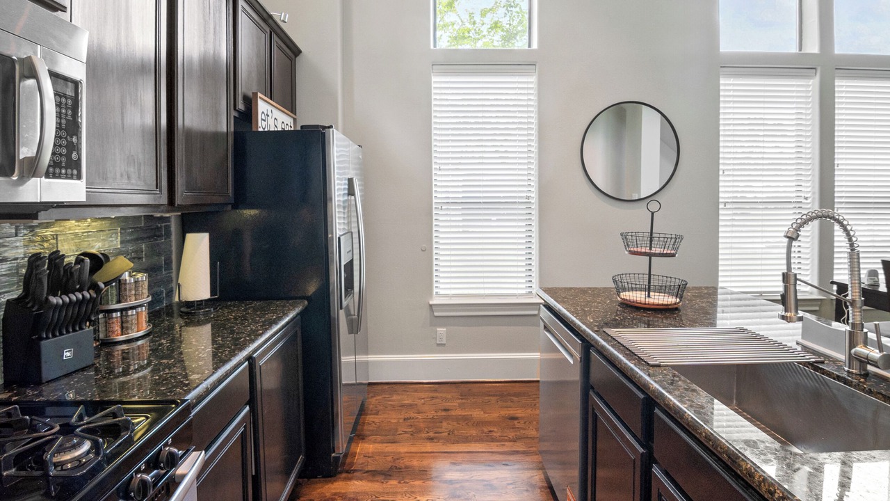 Photo of Kitchen in Lazybrook/Timbergrove