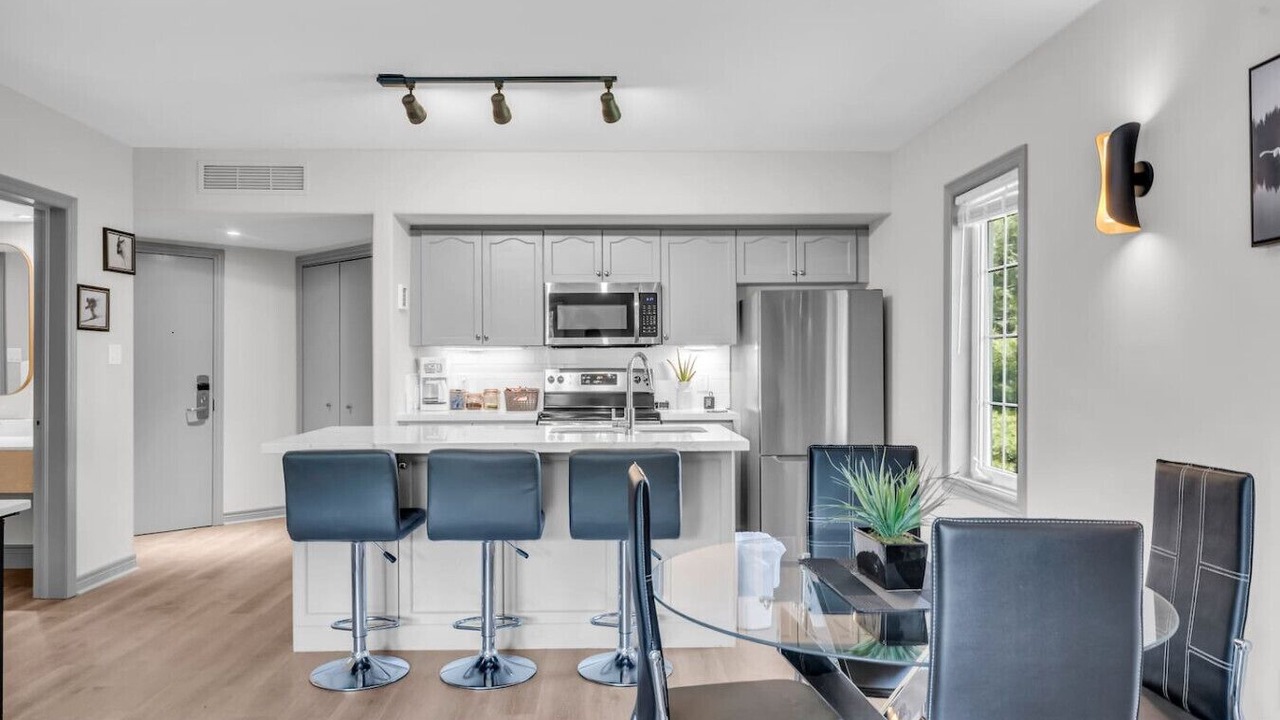 Photo of Kitchen in Oro-Medonte