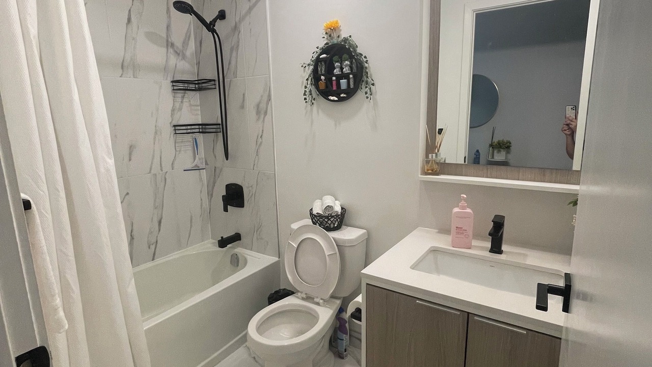 Photo of Bathroom in The Queensway