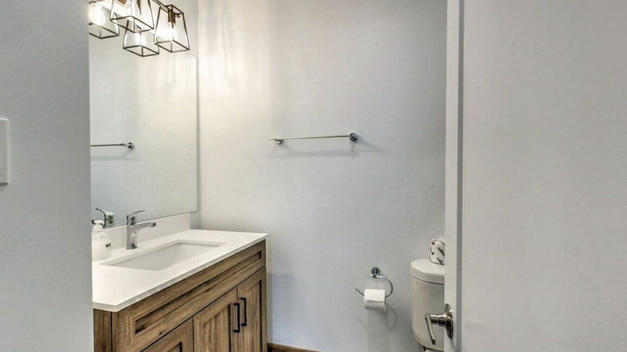 Photo of Bathroom in The Blue Mountains