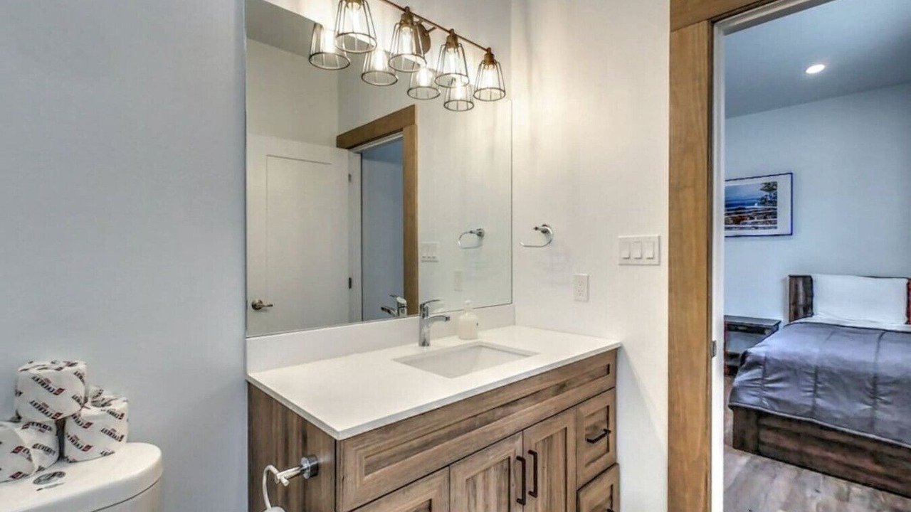 Photo of Bathroom in The Blue Mountains