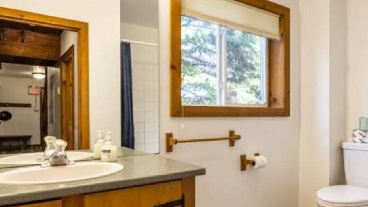 Photo of Bathroom in The Blue Mountains