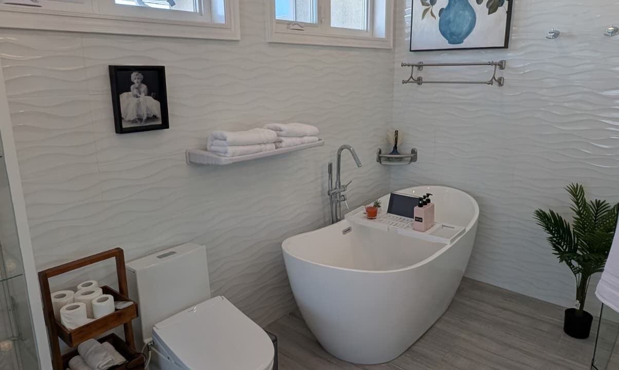 Photo of Bathroom in Niagara Falls
