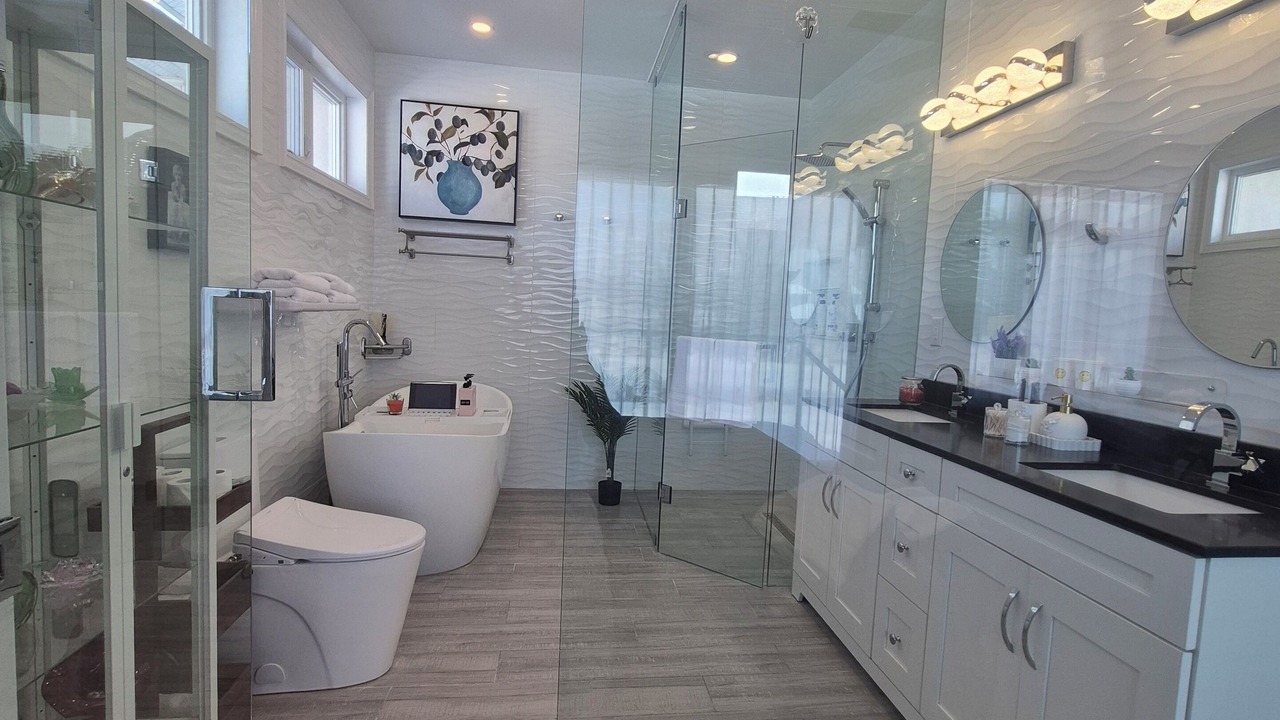 Photo of Bathroom in Niagara Falls