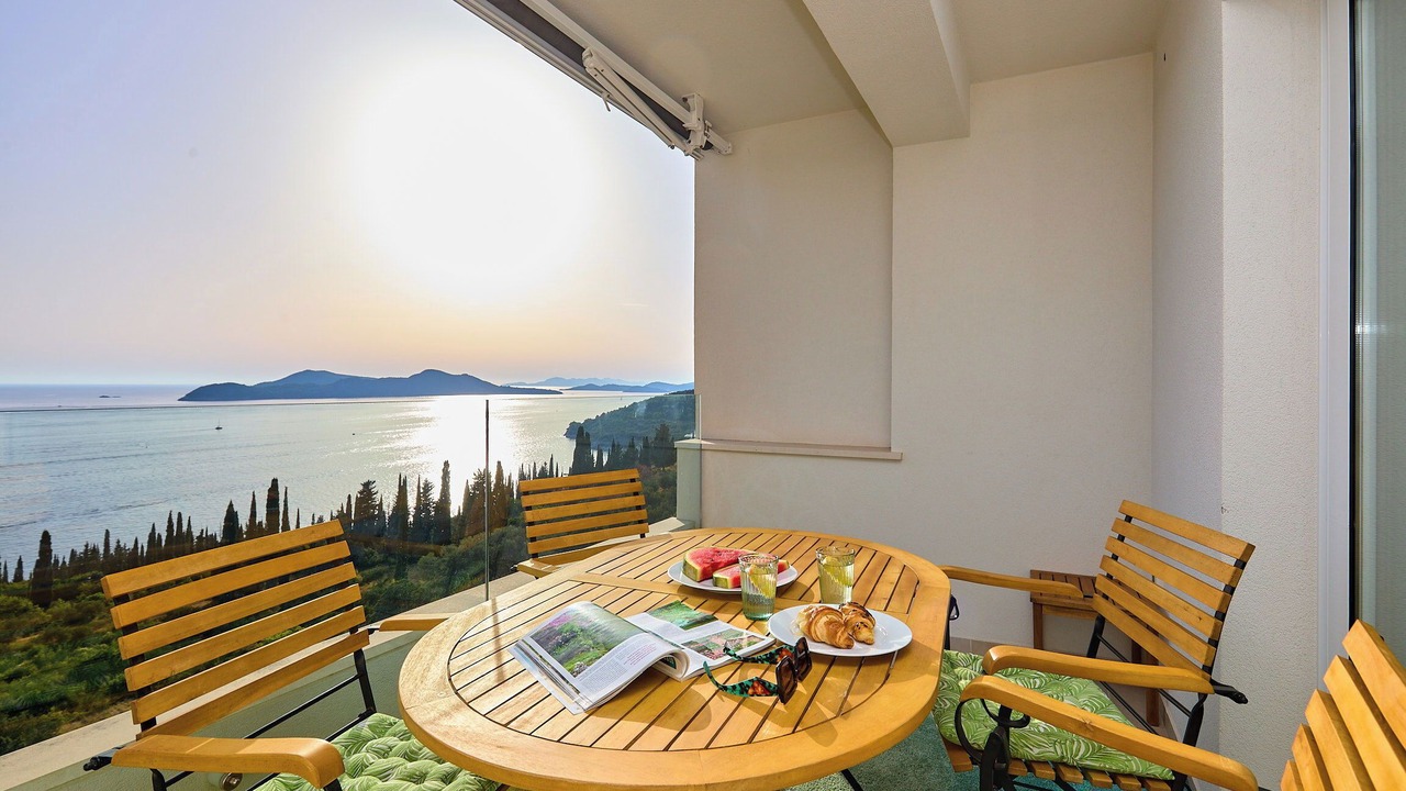 Photo of Patio Balcony in Orasac
