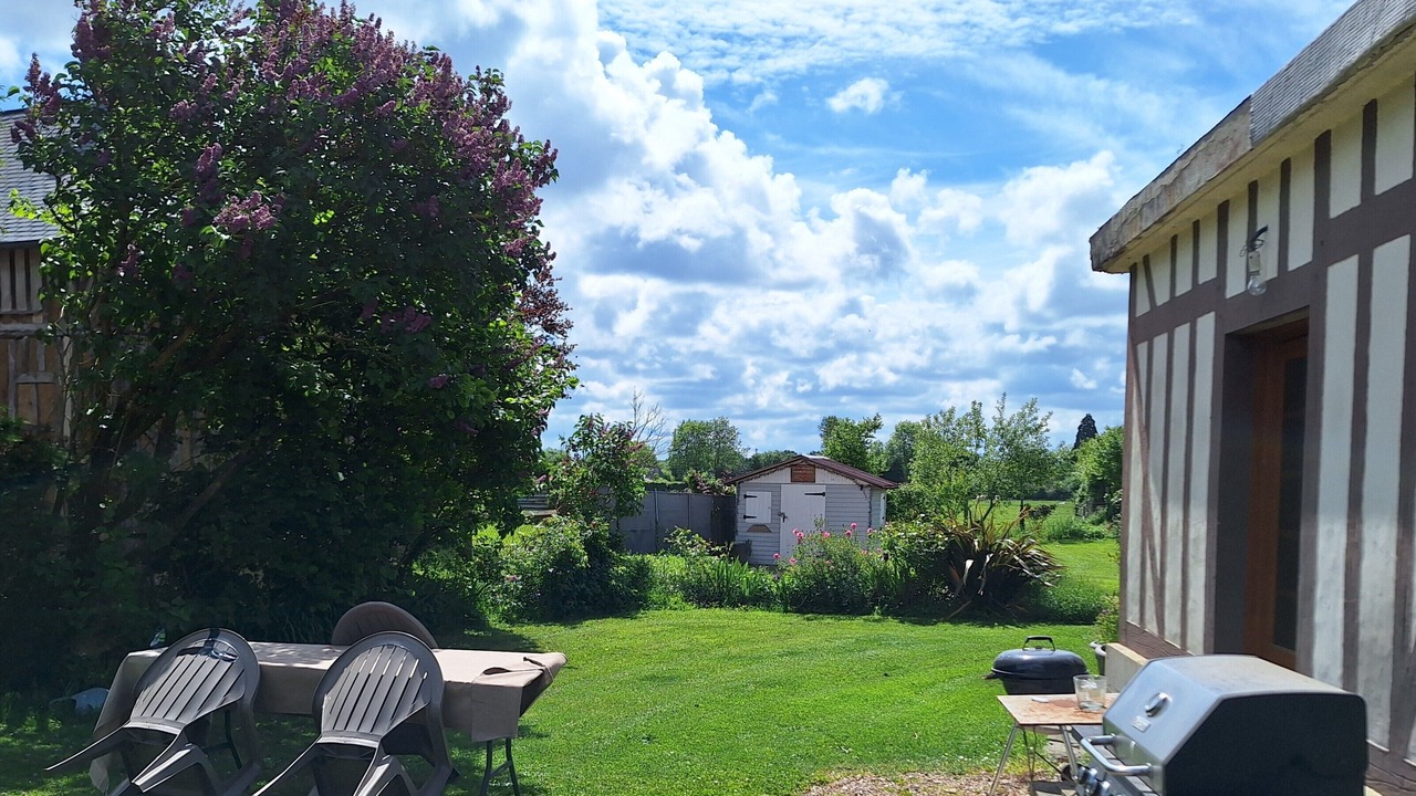 Photo of Outdoor in Fresne Cauverville