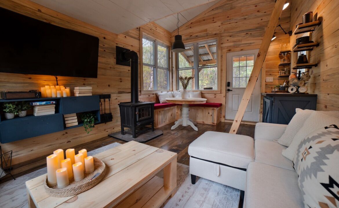 Photo of Livingroom in Tweed