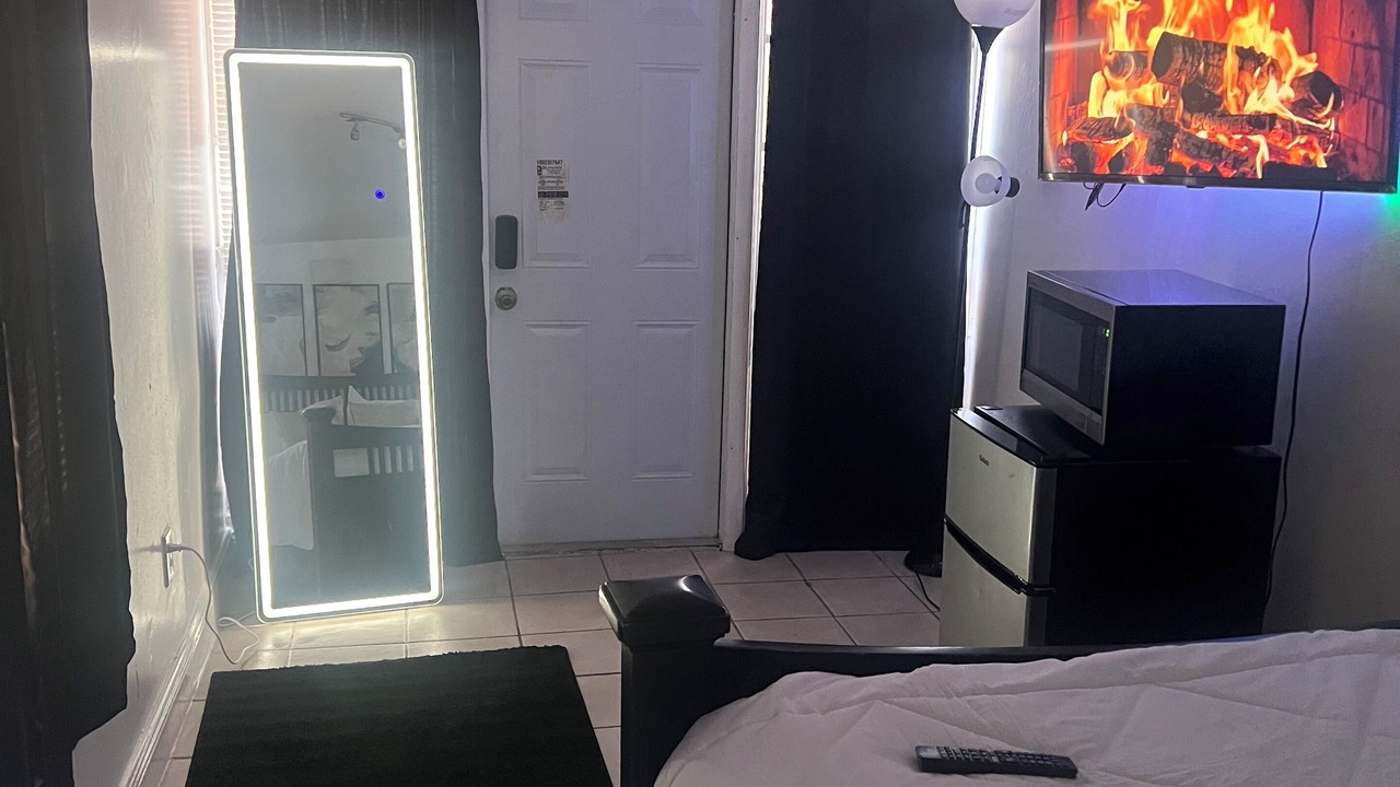 Photo of Bedroom in Miramar