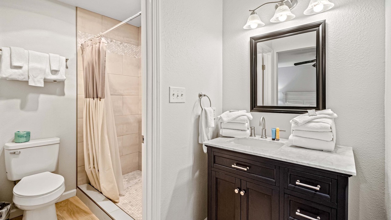 Photo of Bathroom in Ono Island