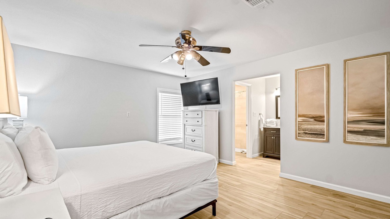 Photo of Bedroom in Ono Island