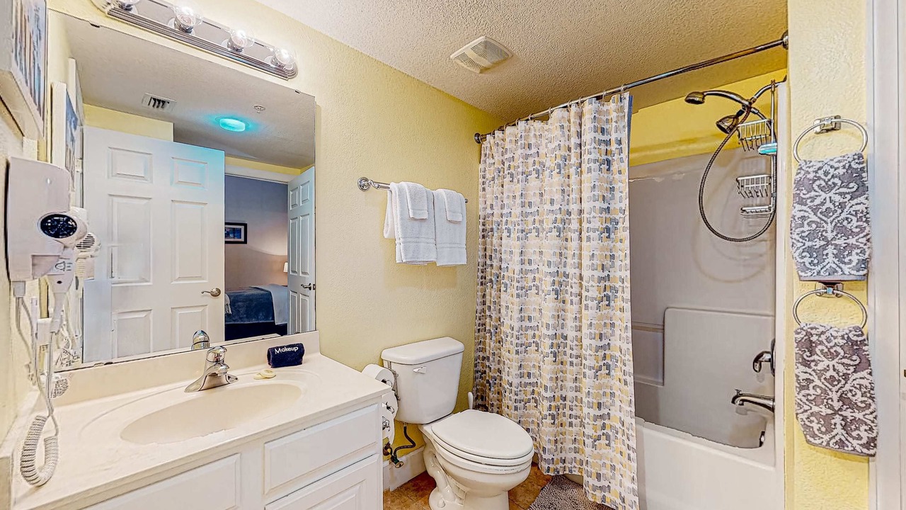 Photo of Bathroom in Ono Island