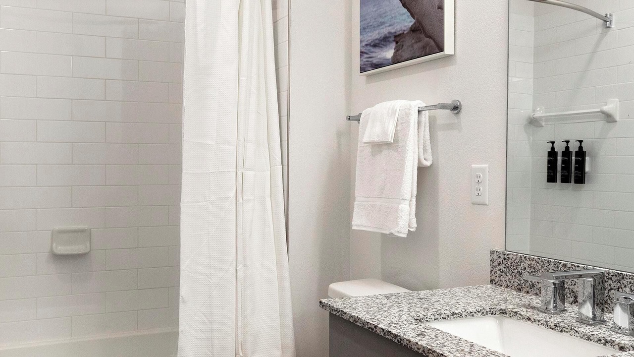 Photo of Bathroom in Northgate