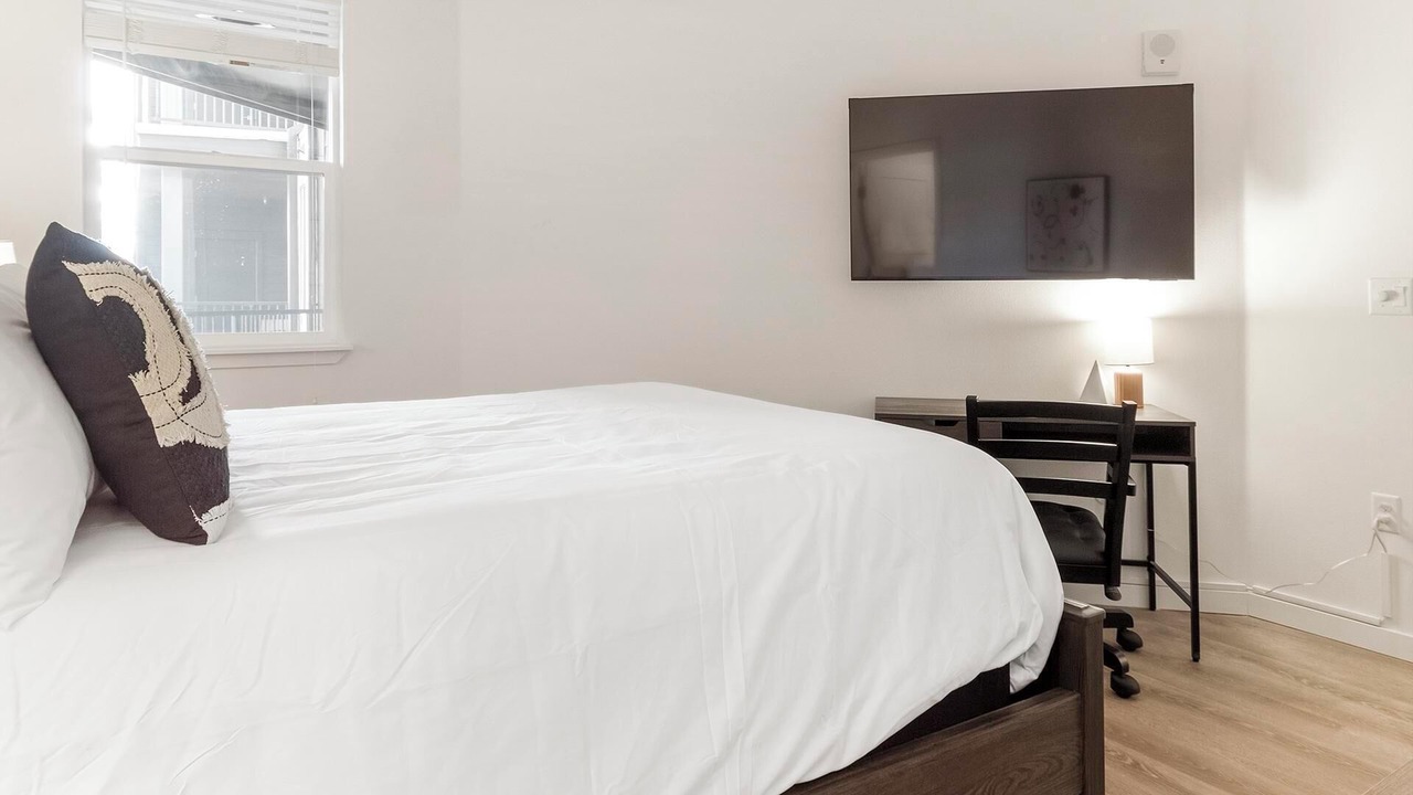 Photo of Bedroom in Northgate