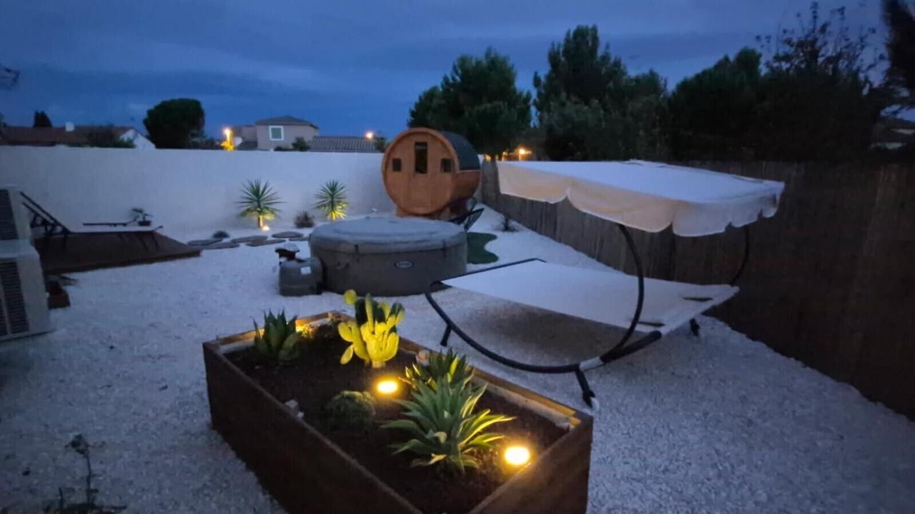 Photo of Patio Balcony in Le Somail