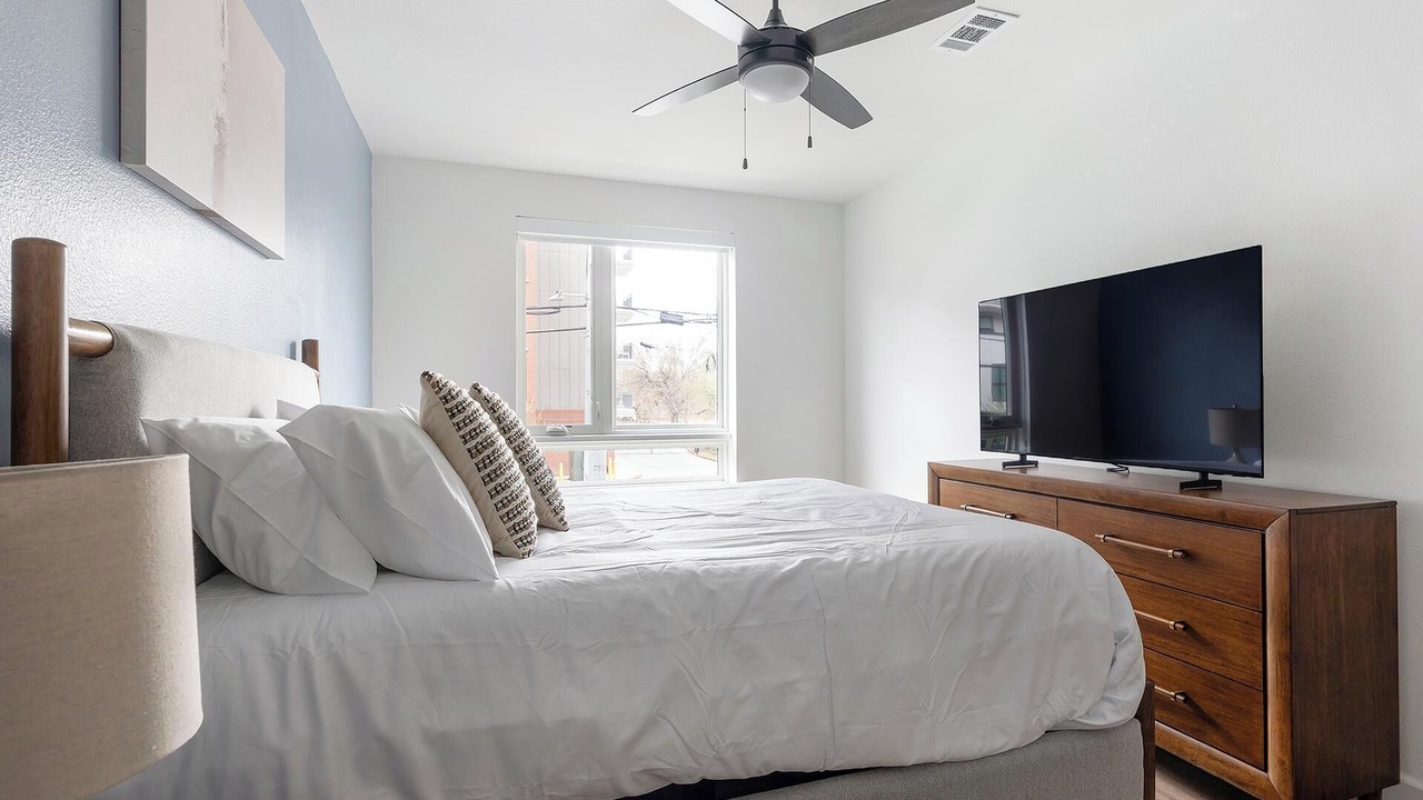 Photo of Bedroom in MLK