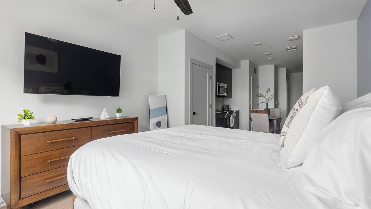 Photo of Bedroom in MLK
