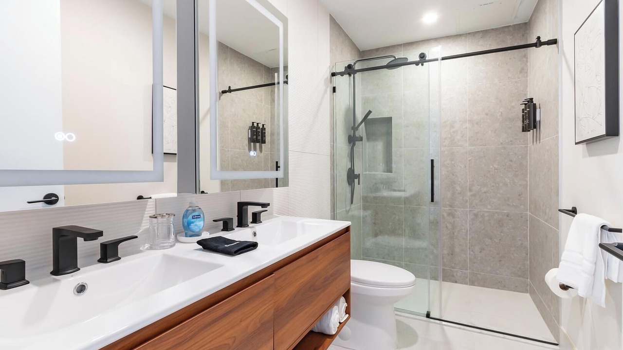 Photo of Bathroom in Hackensack