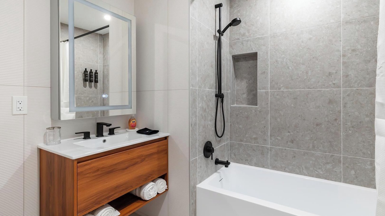 Photo of Bathroom in Hackensack