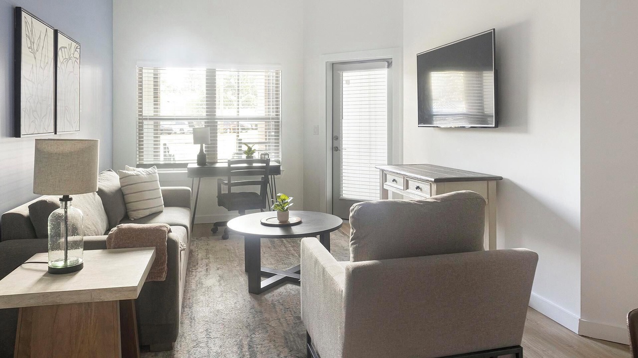 Photo of Livingroom in Chapel Hill