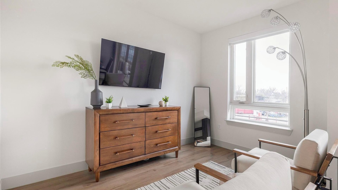 Photo of Livingroom in MLK